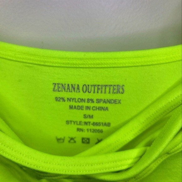 Zenana Outfitters Criss Cross Strappy Front Neon Yellow Tank Top Size S/M - Picture 2 of 6